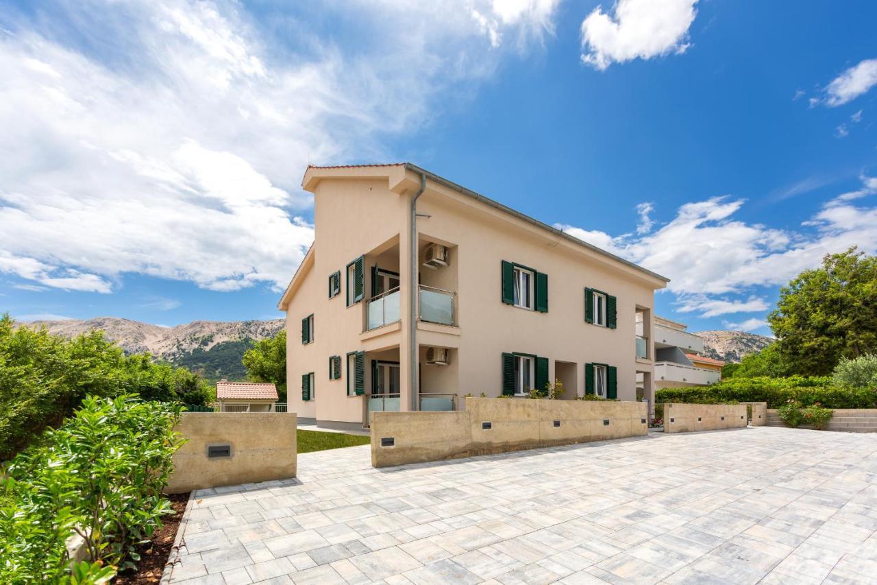 באסקה Divine Apartments מראה חיצוני תמונה
