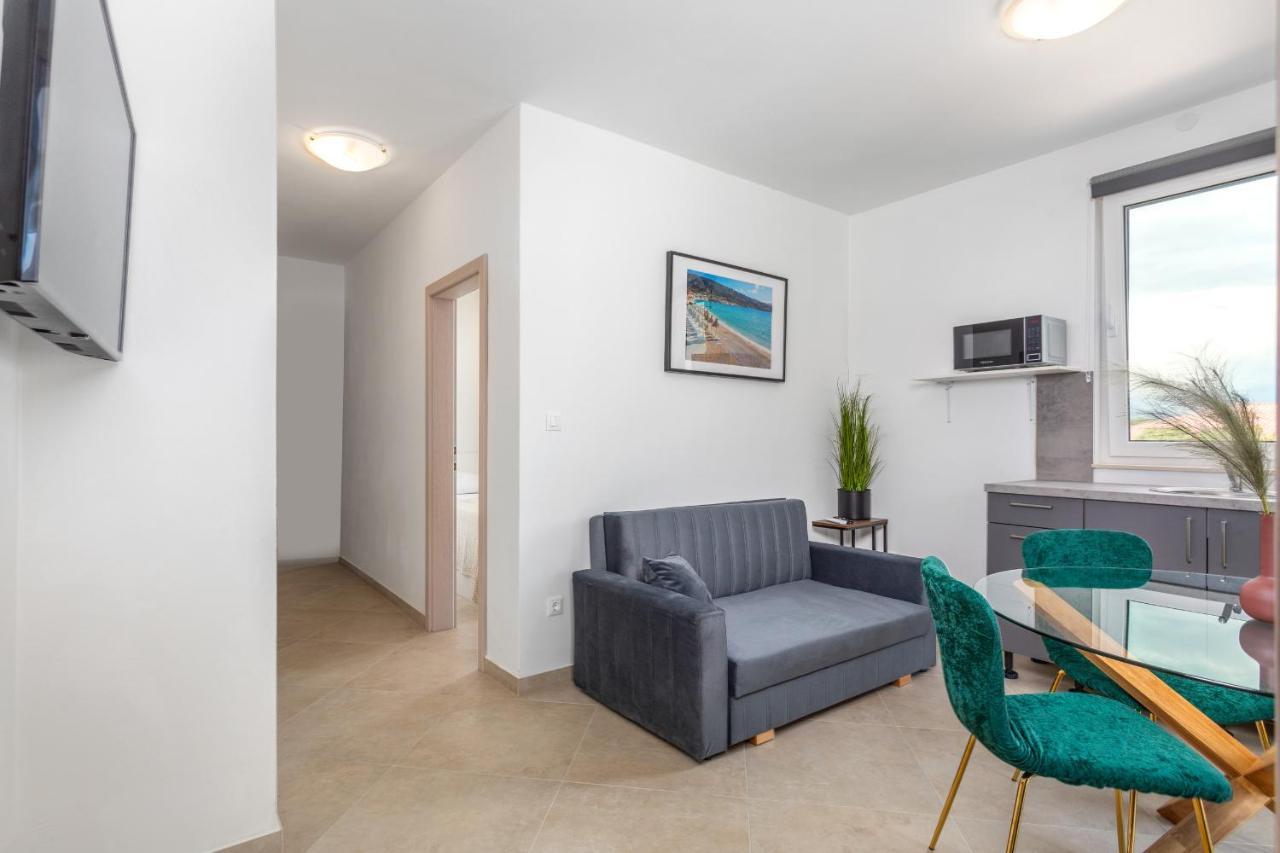 באסקה Divine Apartments מראה חיצוני תמונה