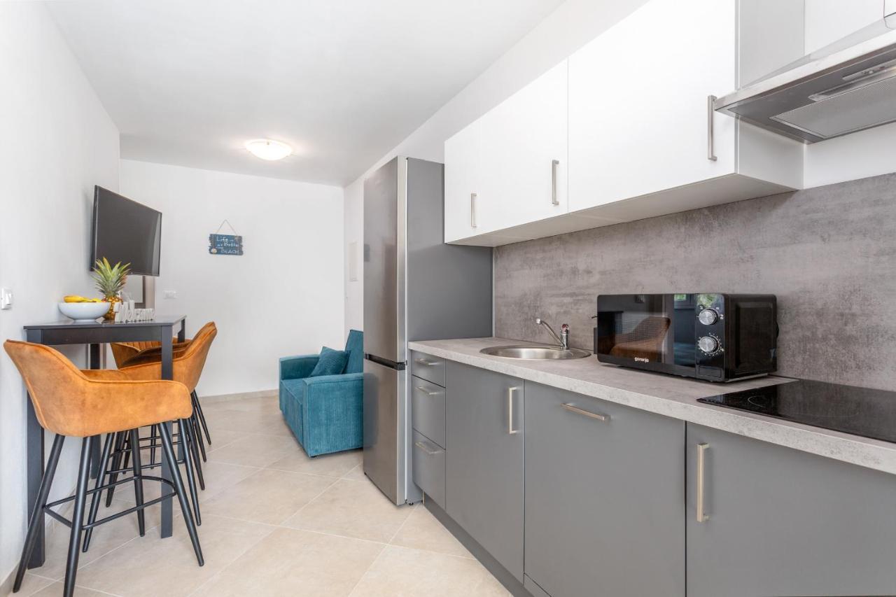 באסקה Divine Apartments מראה חיצוני תמונה
