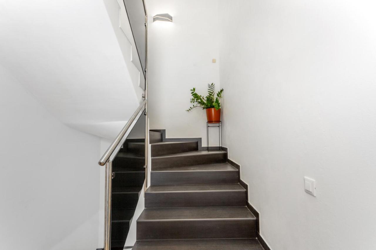 באסקה Divine Apartments מראה חיצוני תמונה