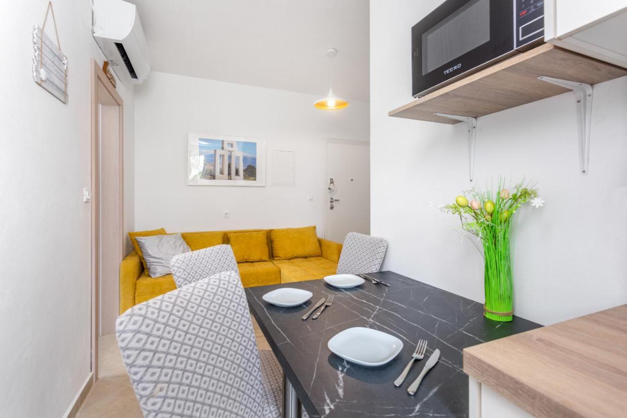 באסקה Divine Apartments מראה חיצוני תמונה