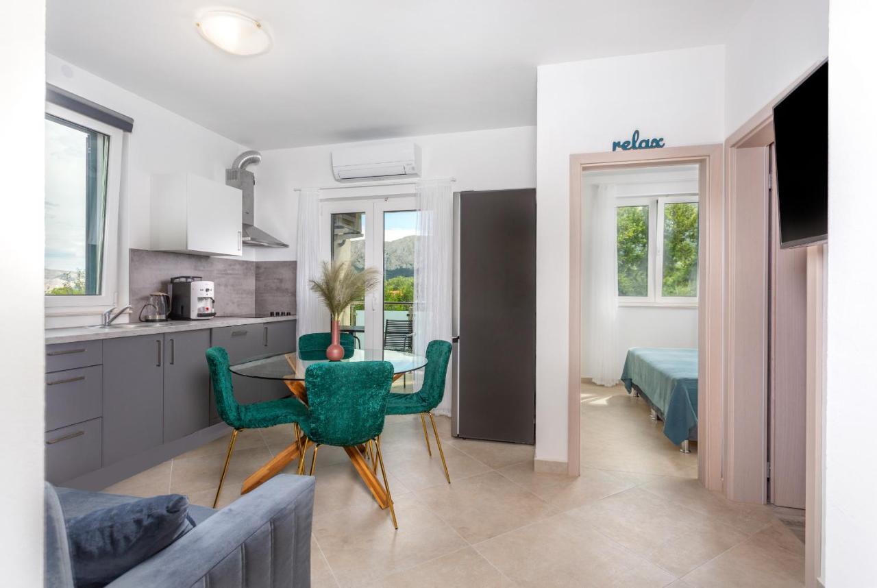 באסקה Divine Apartments מראה חיצוני תמונה