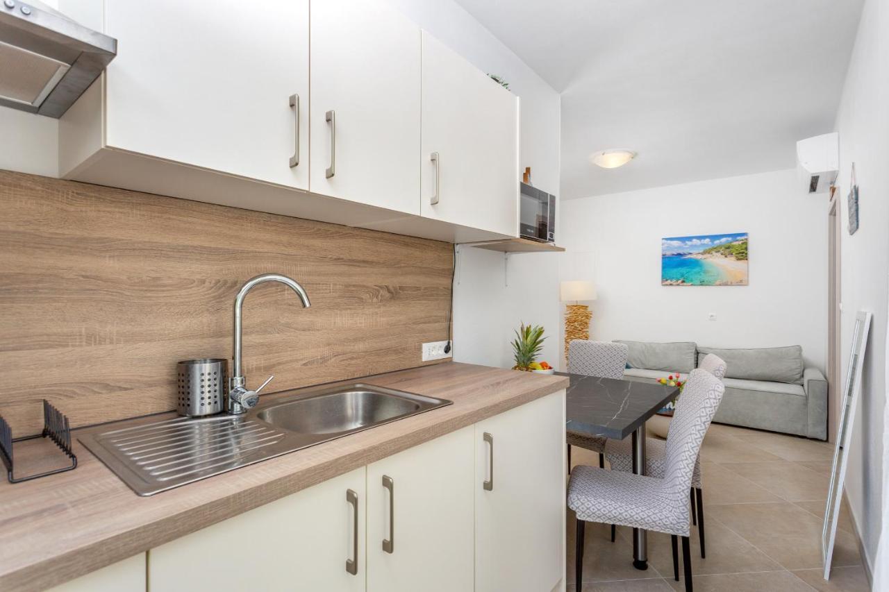 באסקה Divine Apartments מראה חיצוני תמונה
