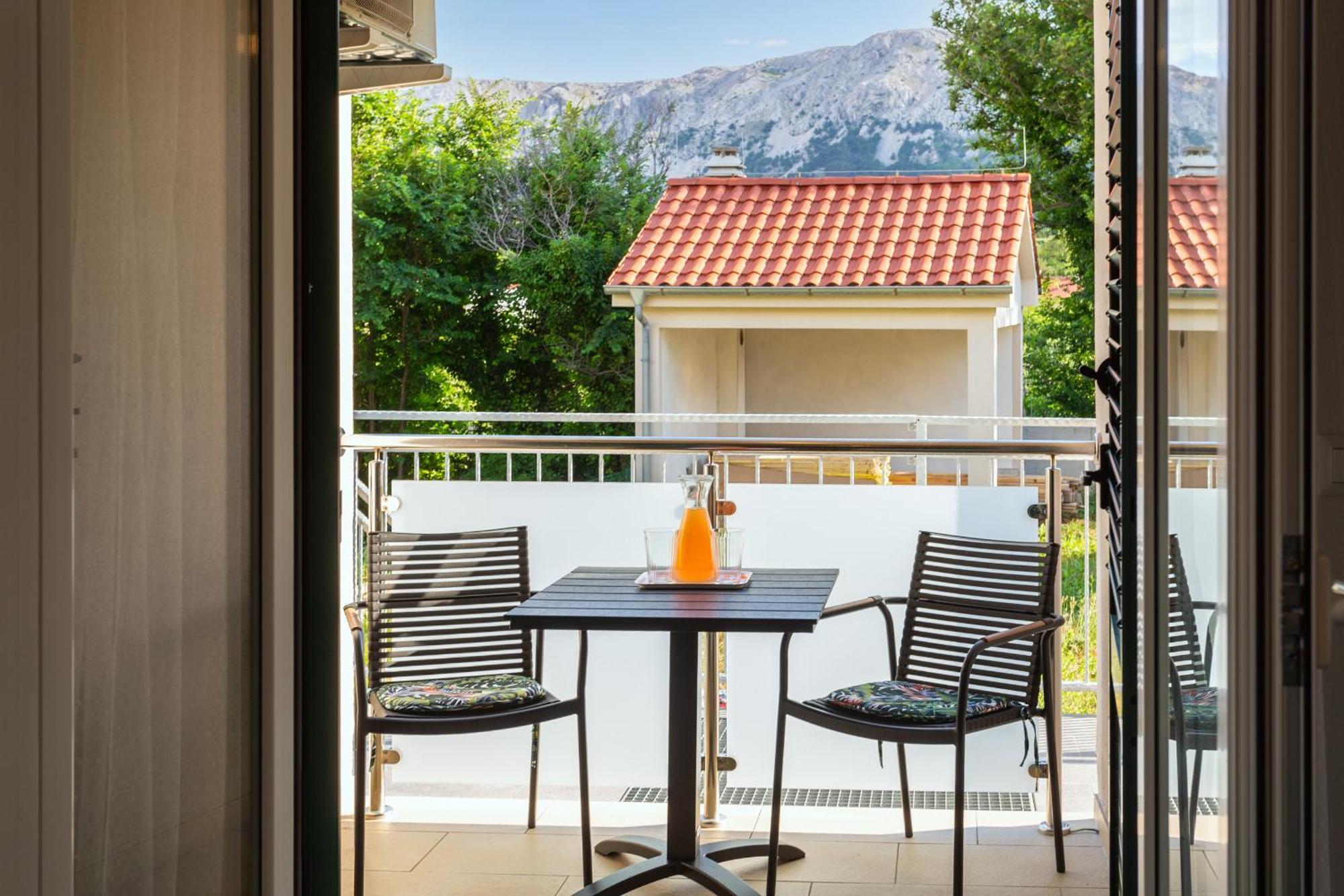 באסקה Divine Apartments מראה חיצוני תמונה